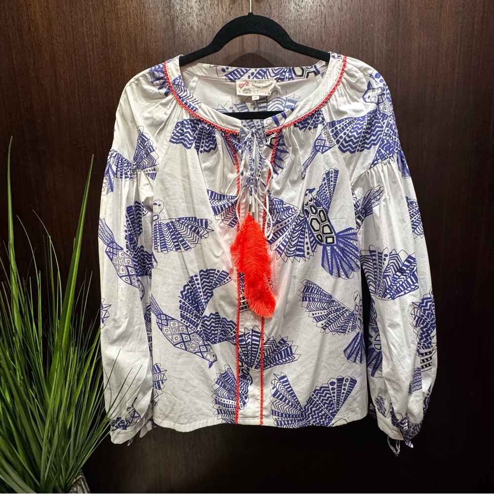 Fabulous Maison Common Bird Print Top,  size 36/M